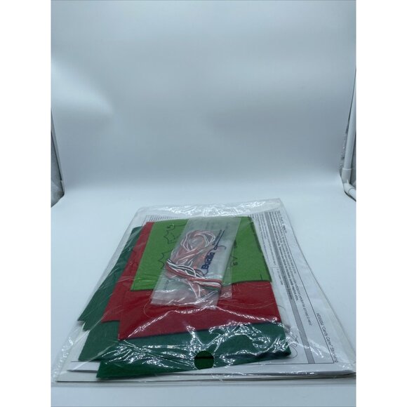 Plaid Bucilla Candy Cane Felt Stocking Maria Stanziani Christmas Craft Kit 85034 - Picture 9 of 9